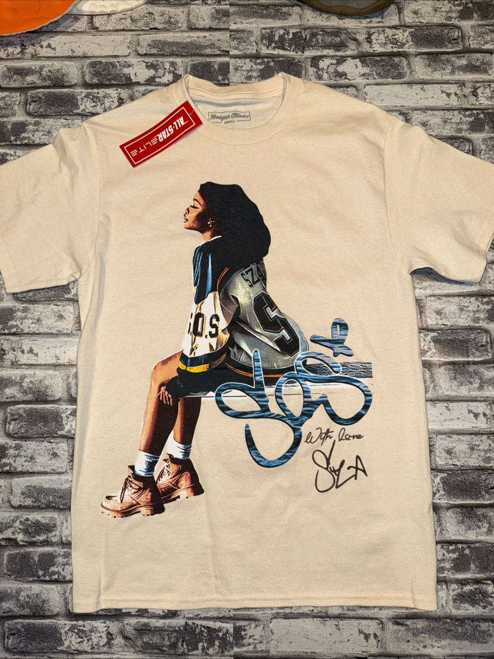 Headgear Classics SZA Graphic off white color T-Shirt Small Short Sleeve